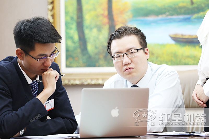 量身為用戶設(shè)計(jì)風(fēng)化石制砂、洗沙設(shè)備方案