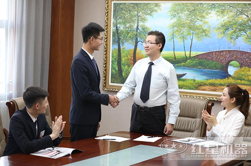 客戶來廠實(shí)地考察，簽訂合同 